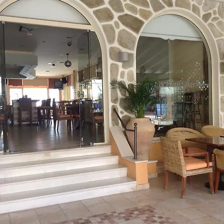 Akti Aphrodite Hotel 2*